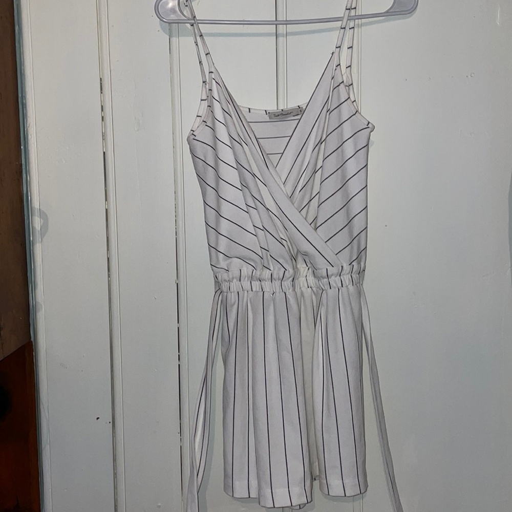 Size small romper bought from a boutique store in Venice Italy.